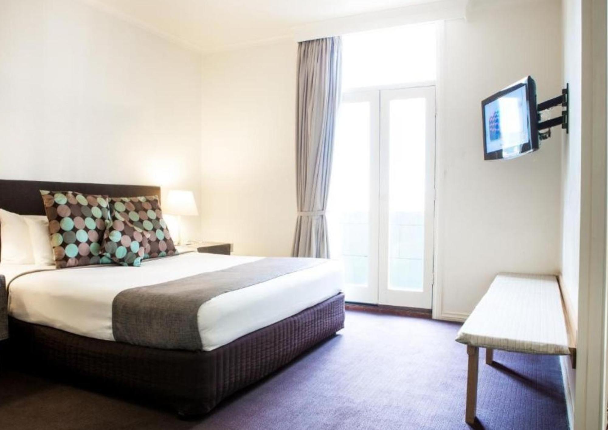The Richmond Hotel - Adelaide Bagian luar foto