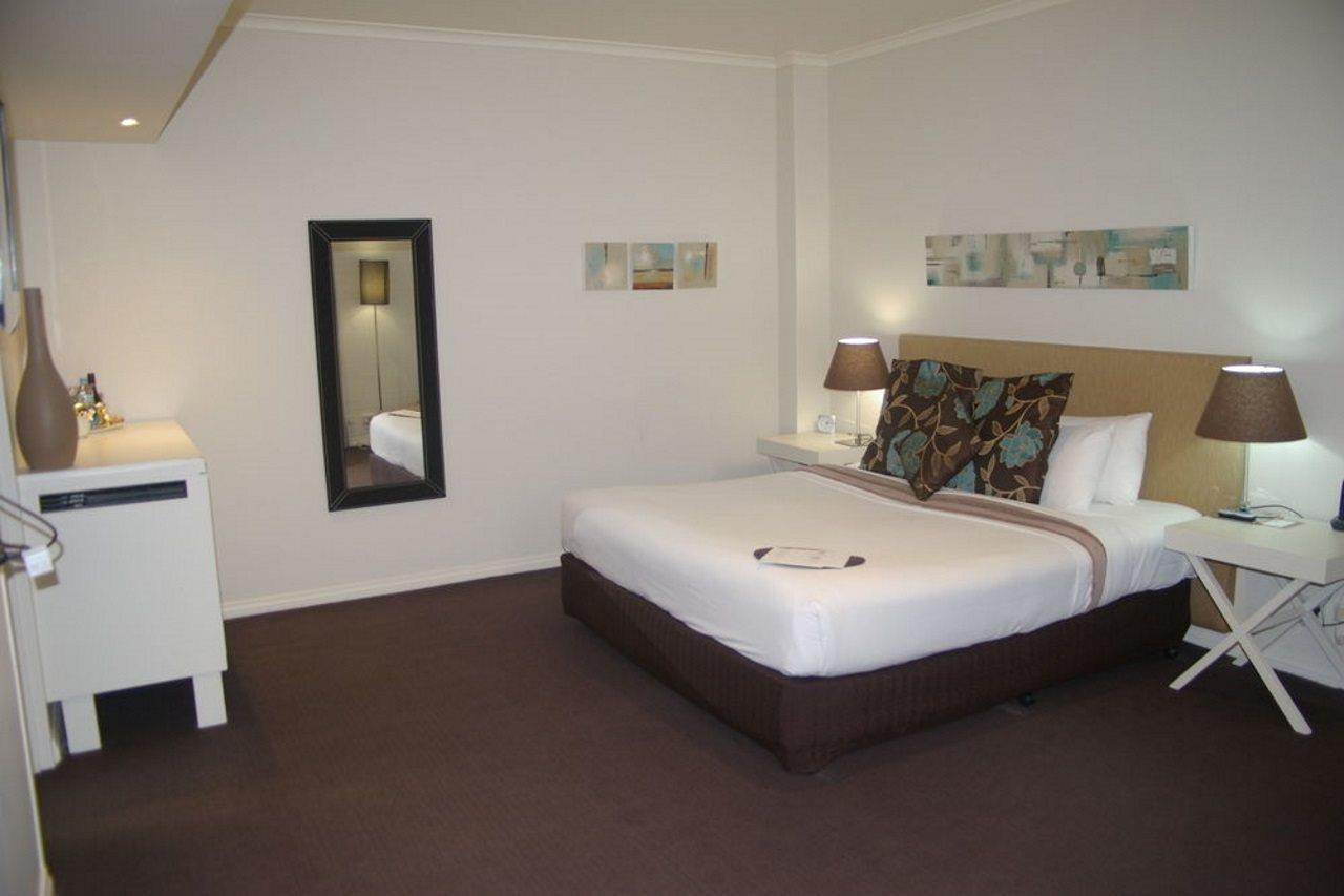 The Richmond Hotel - Adelaide Bagian luar foto